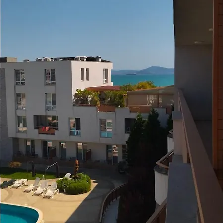 Brisas Sarafovo Apartment